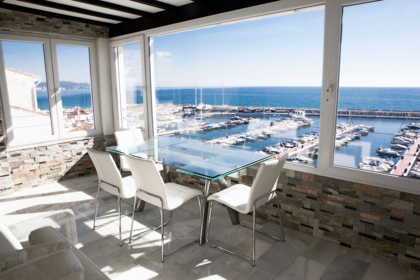 3-bedroom apartment in Puerto Banus