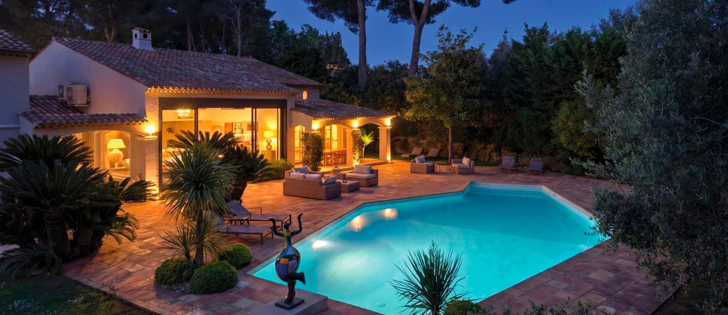 5-bedroom villa in Cannes