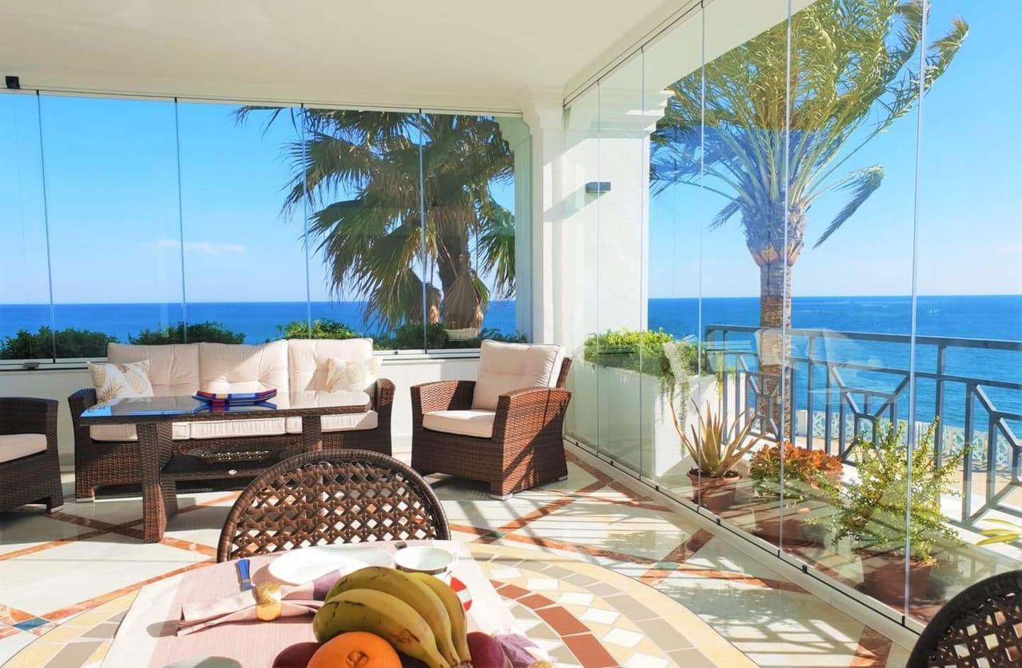 3-bedroom apartment in Doncella Beach