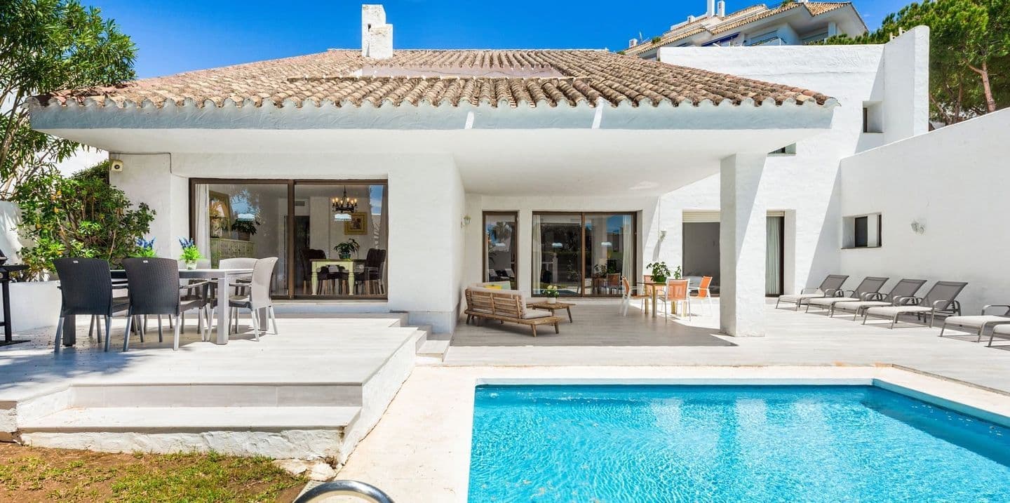 5-bedroom villa in la Marina photo 1