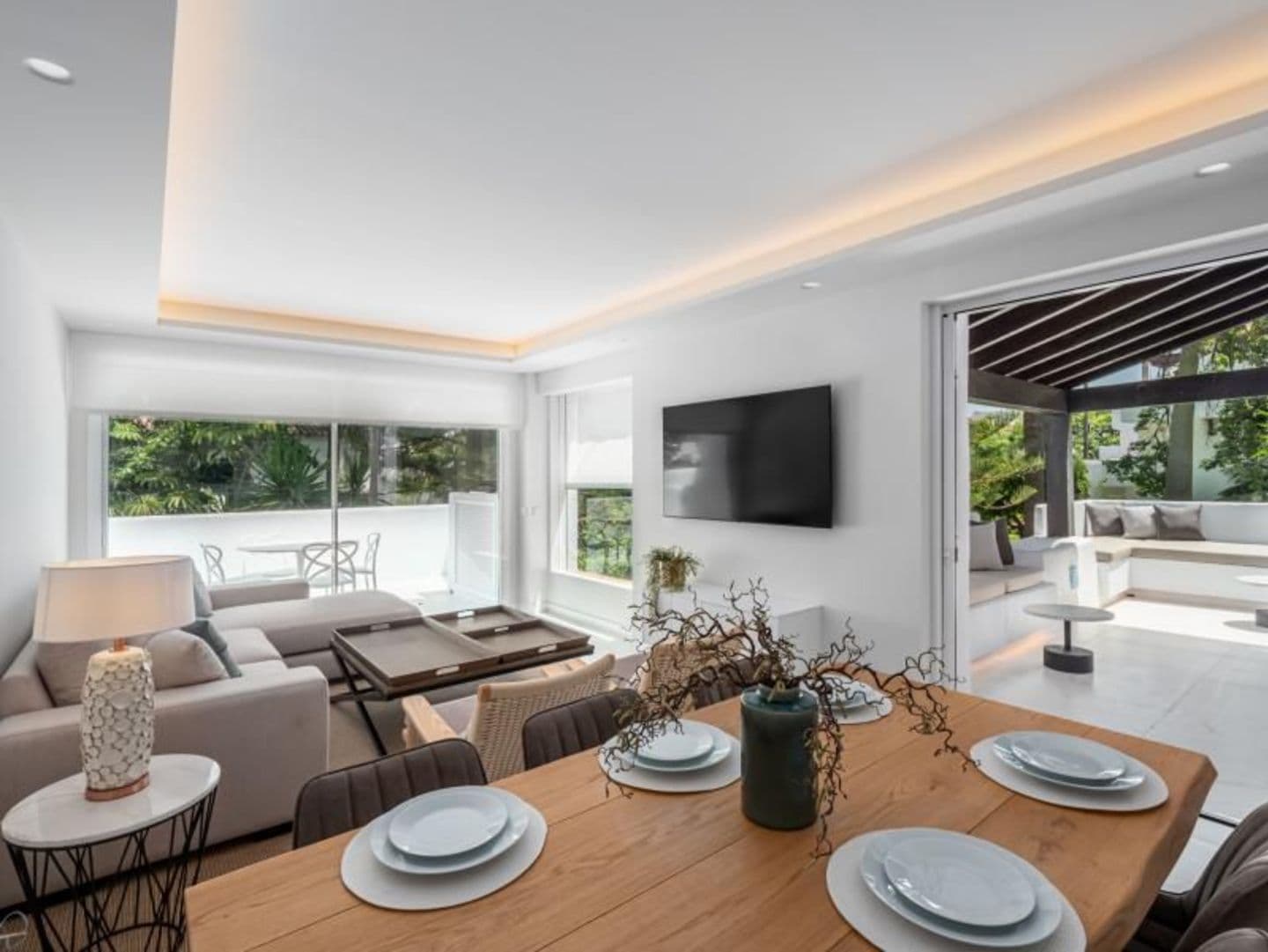 3-bedroom apartment in Hotel Puente Romano photo 1