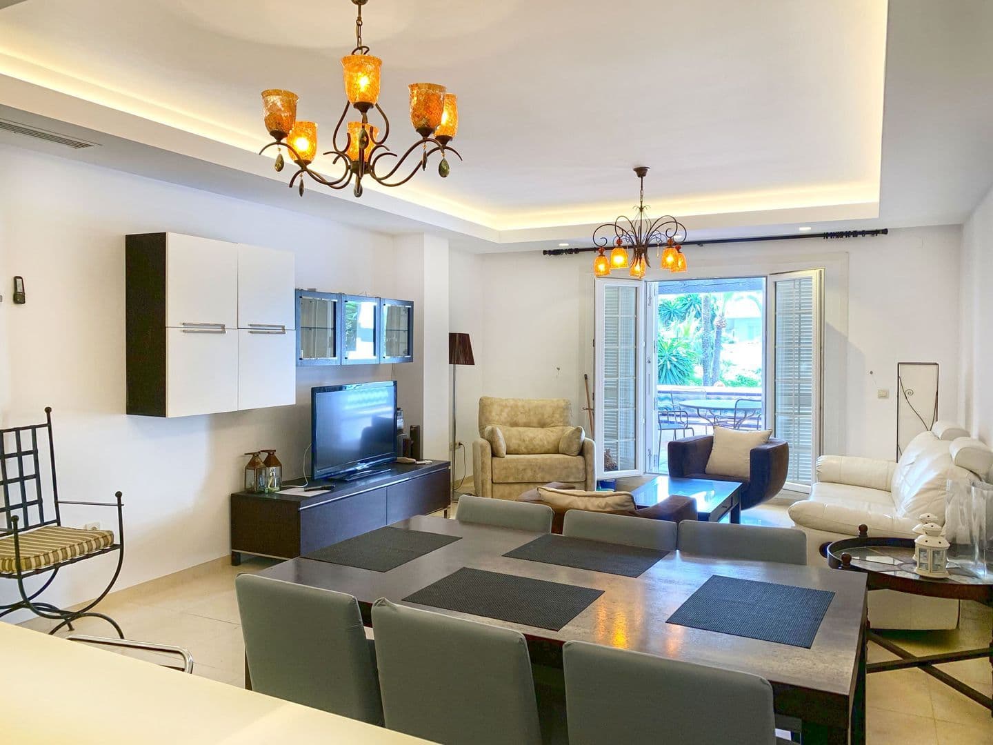 2-bedroom apartment in Puente Romano Phase Ll photo 1