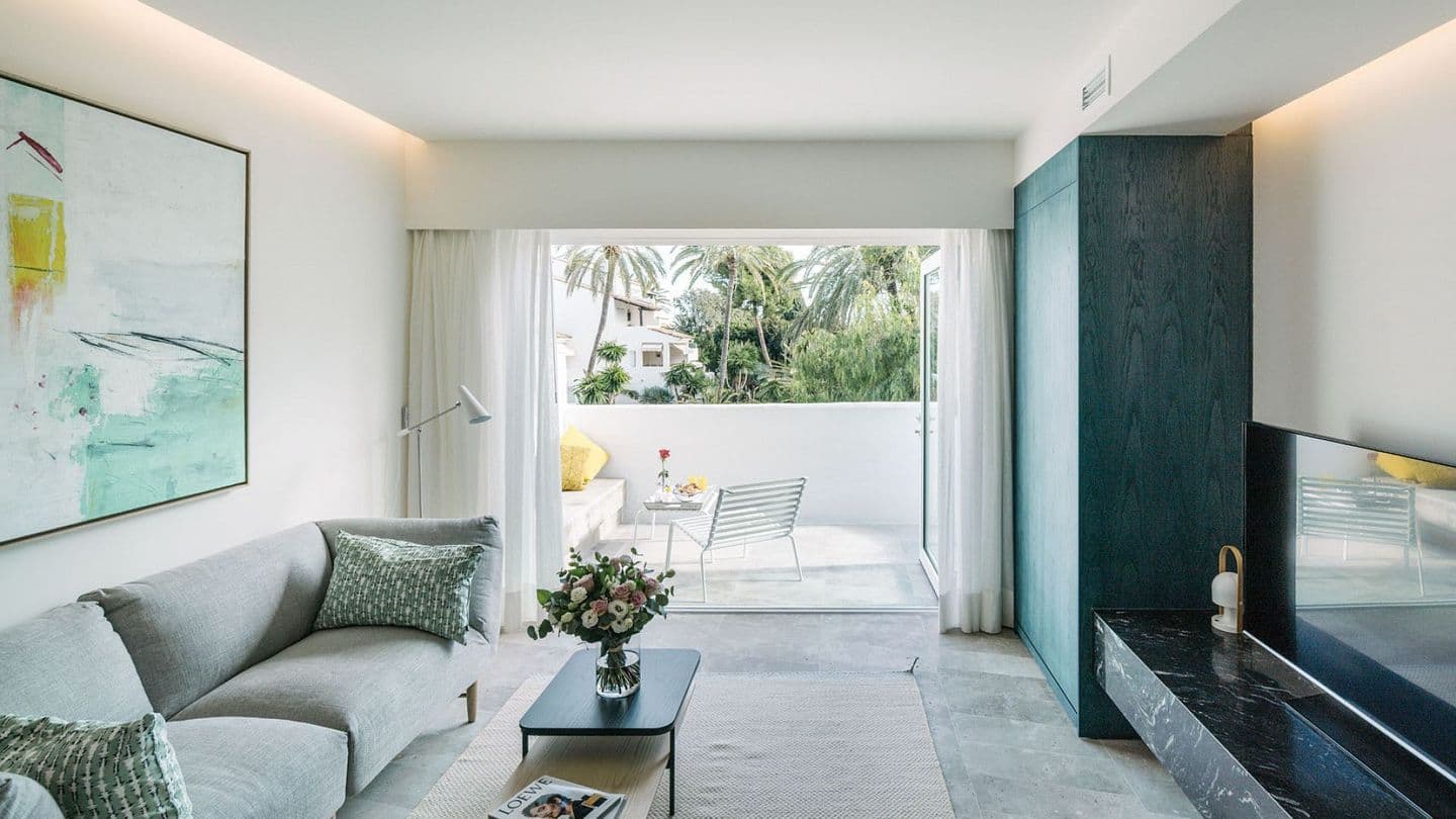 1-bedroom penthouse in Hotel Puente Romano photo 1