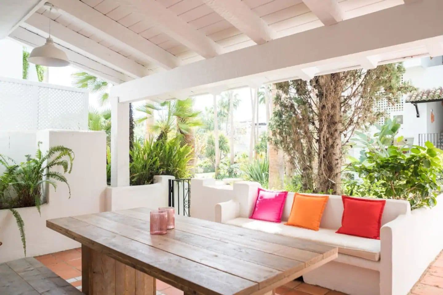 3-bedroom apartment in Marina Puente Romano photo 1