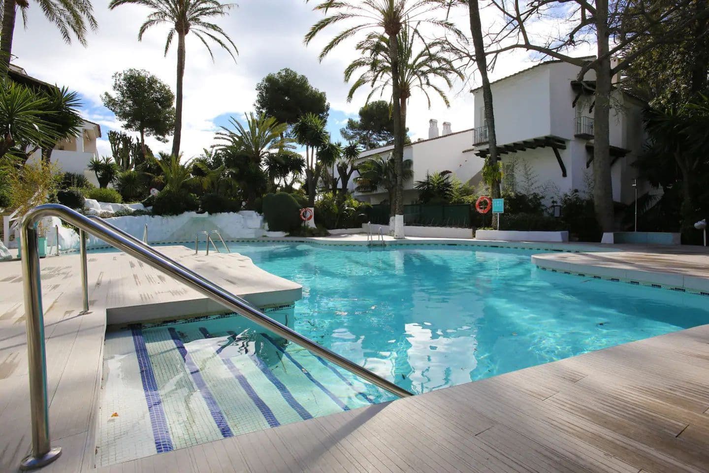 1-bedroom apartment in Hotel Puente Romano photo 1