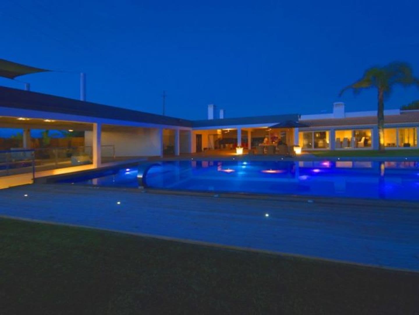 6-bedroom villa in Central Algarve