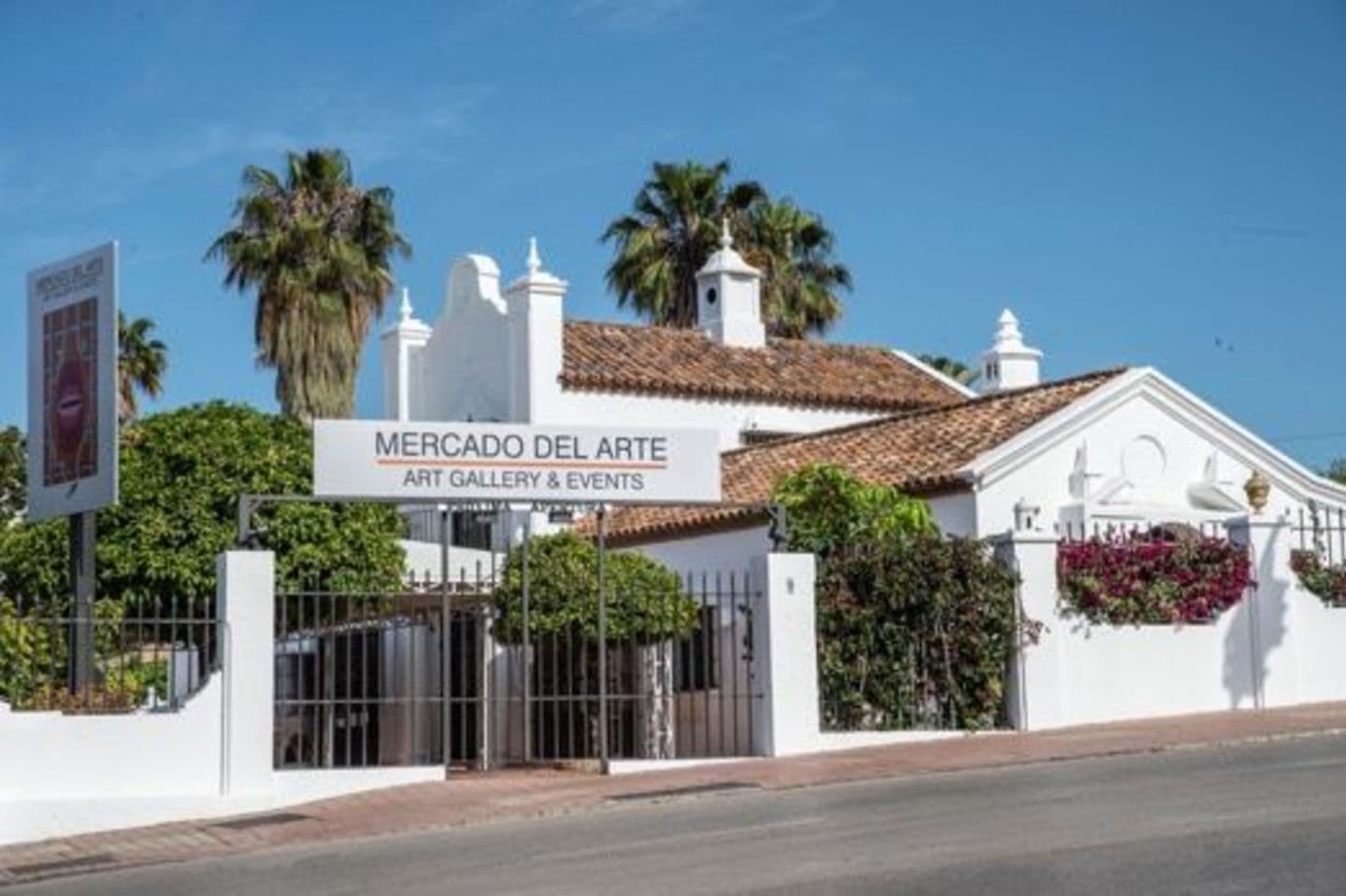 commercial property in Golden Mile