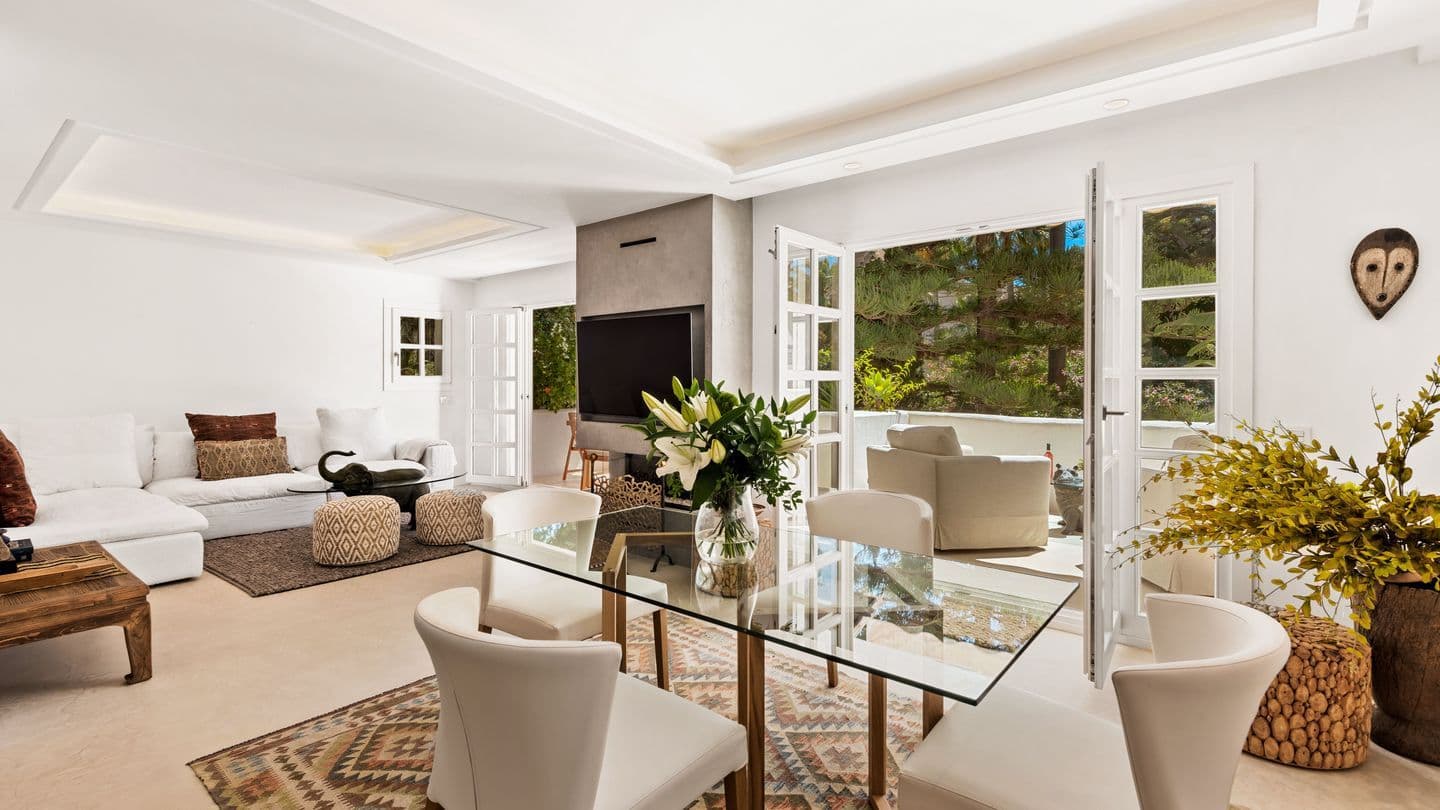 3-bedroom apartment in Puente Romano Phase Ll photo 1
