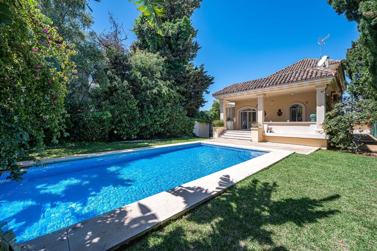 6-bedroom villa in Casablanca