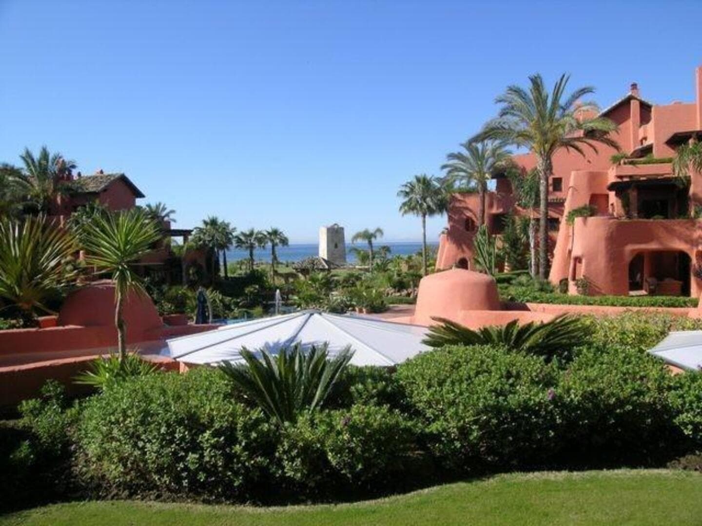 2-bedroom apartment in Torre Bermeja