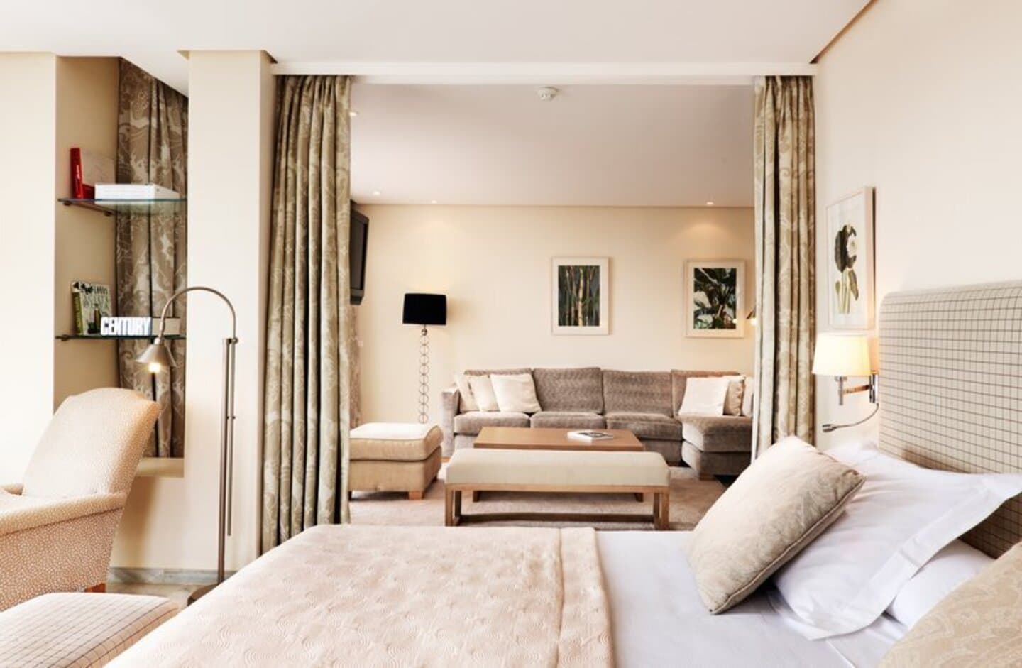 2-bedroom apartment in Hotel Puente Romano photo 1