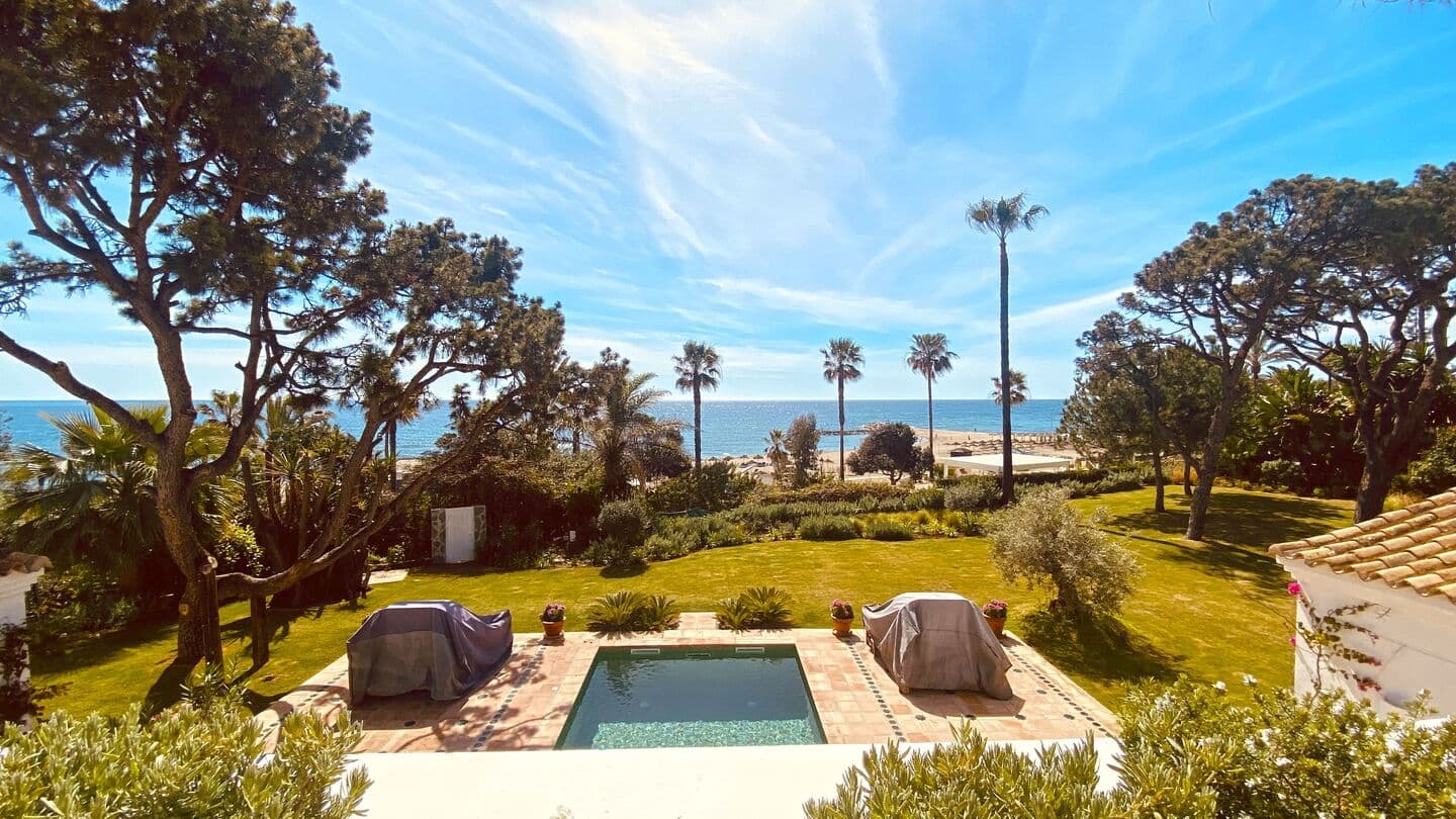 8-bedroom villa in Puente Romano