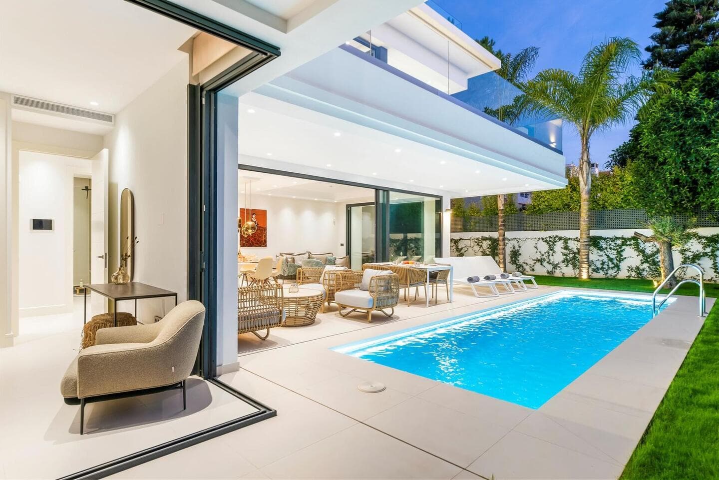 4-bedroom villa in Puerto Banus photo 1