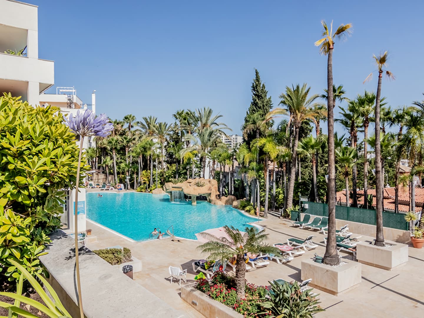 1-bedroom apartment in Marbella photo 1