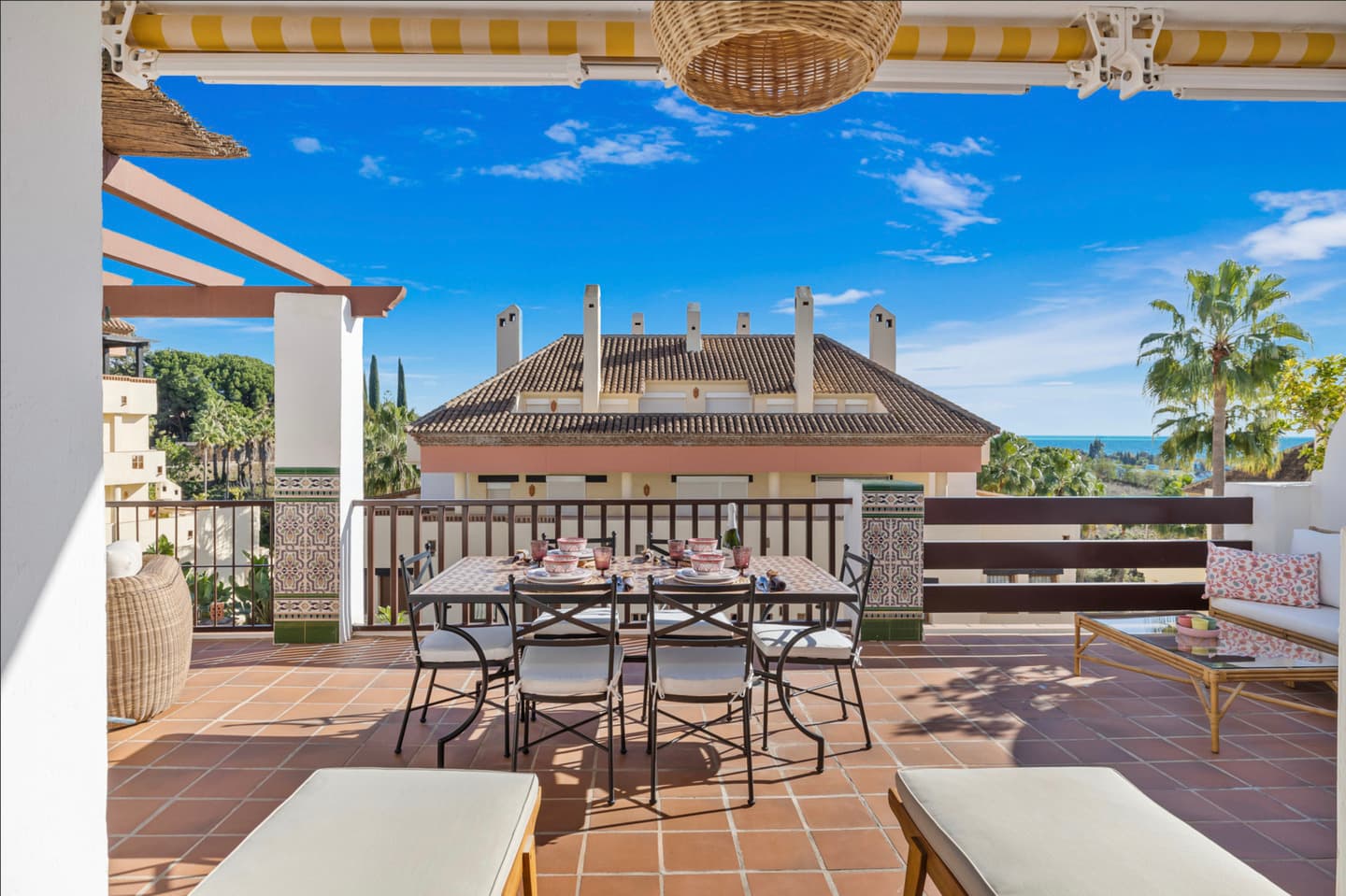 2-bedroom apartment in Nueva Andalucia photo 1