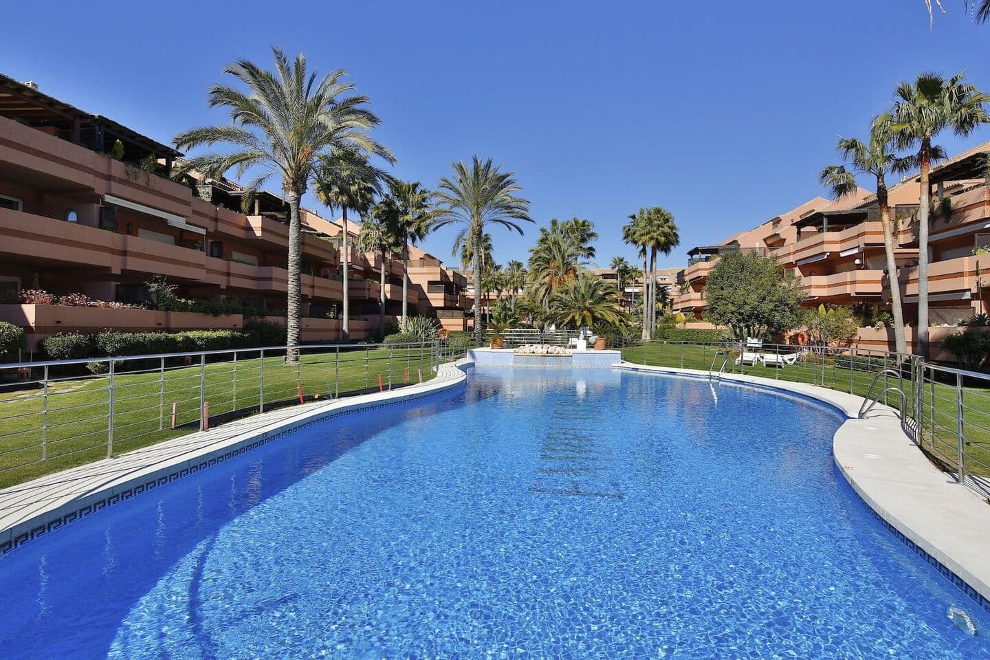 4-bedroom apartment in Embrujo Banus