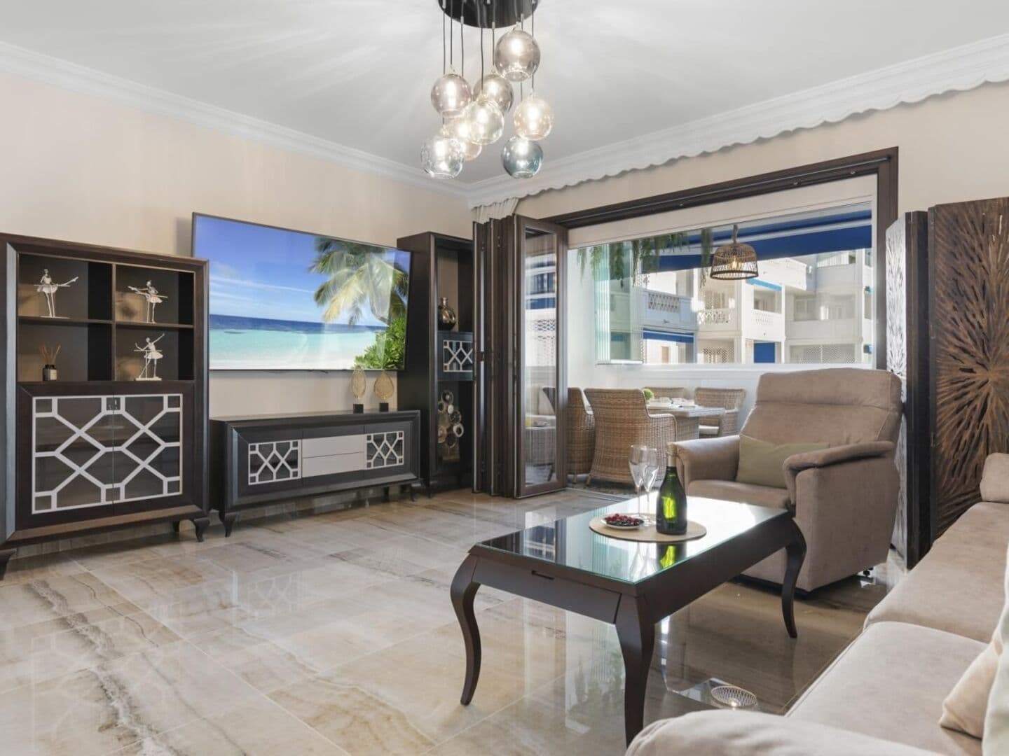 2-bedroom apartment in Playas del Duque photo 1