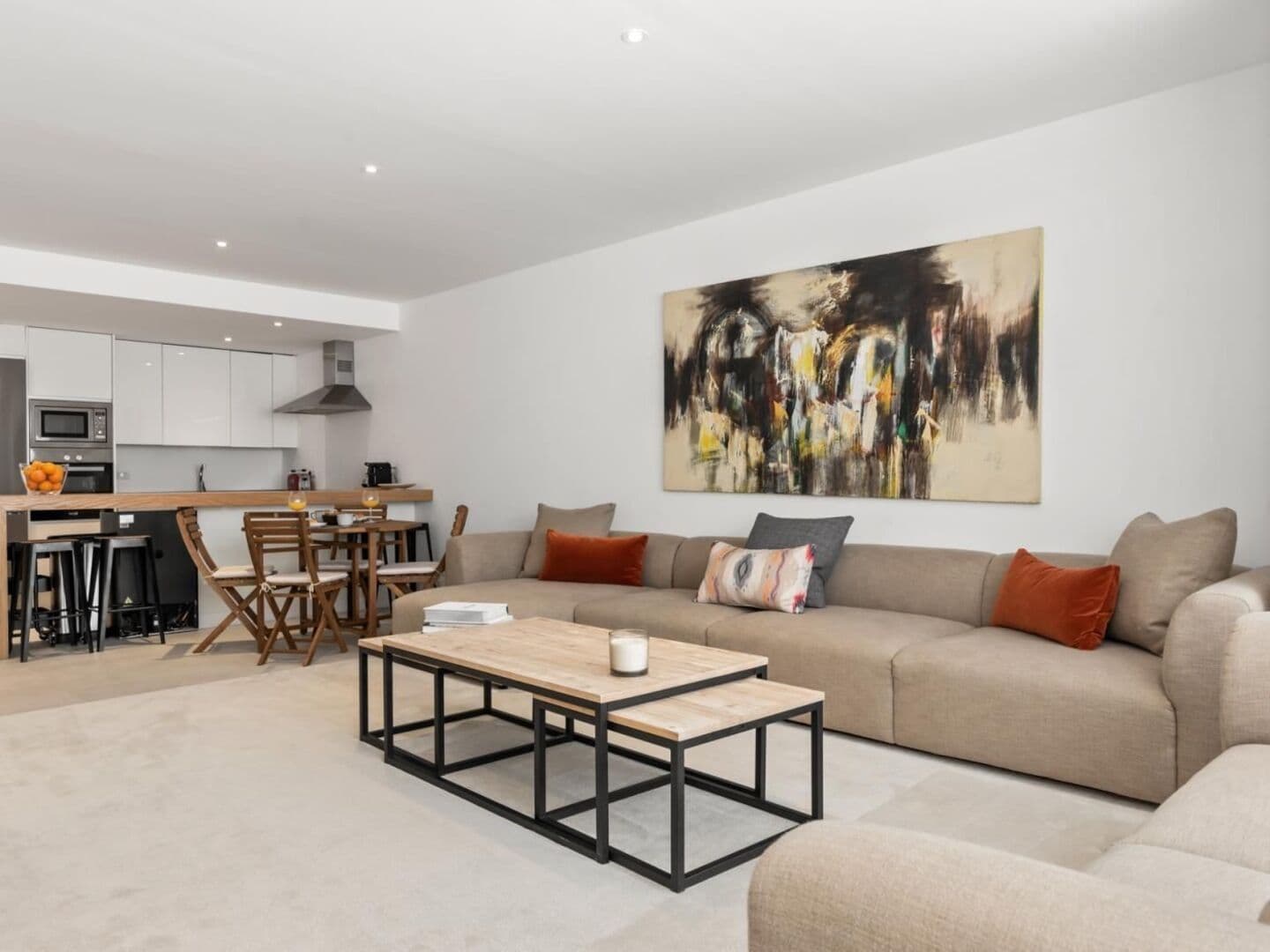 3-bedroom apartment in Playas del Duque photo 1