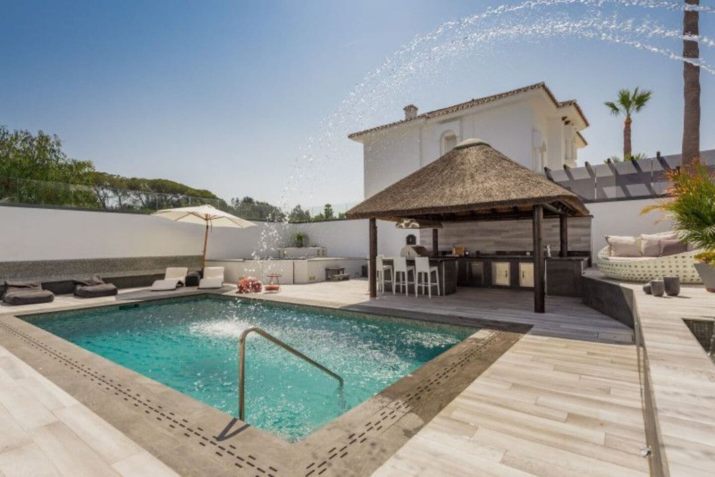 5-bedroom villa in Puerto Banus photo 1