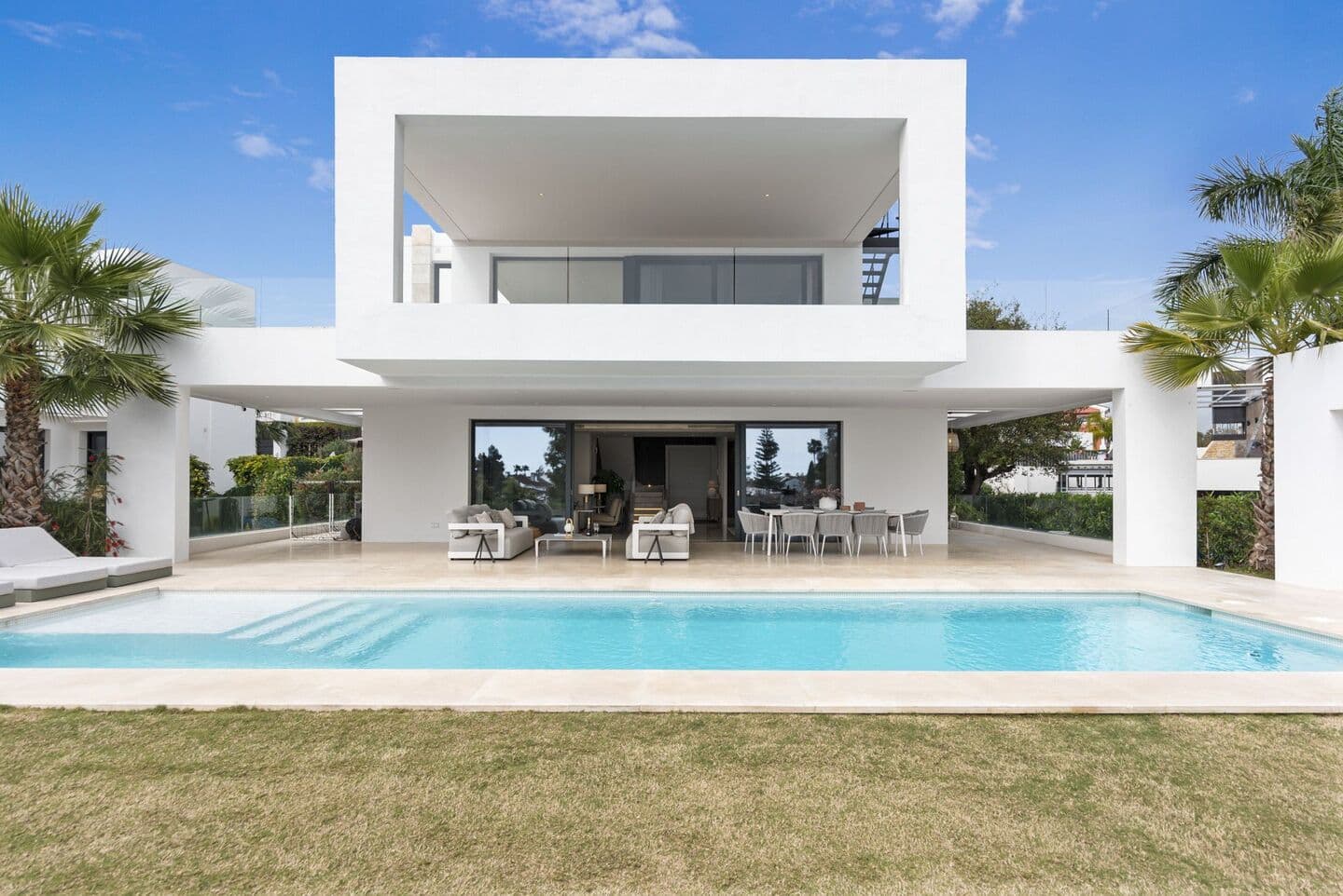 6-bedroom villa in Paraiso Barronal
