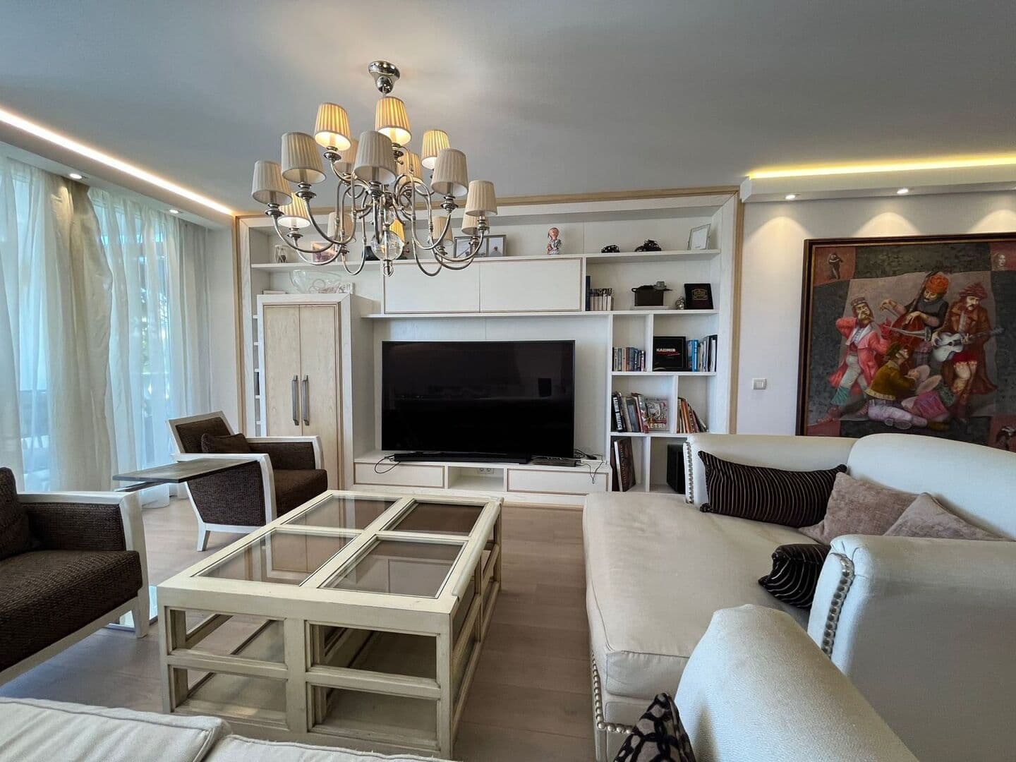 5-bedroom apartment in Playas del Duque