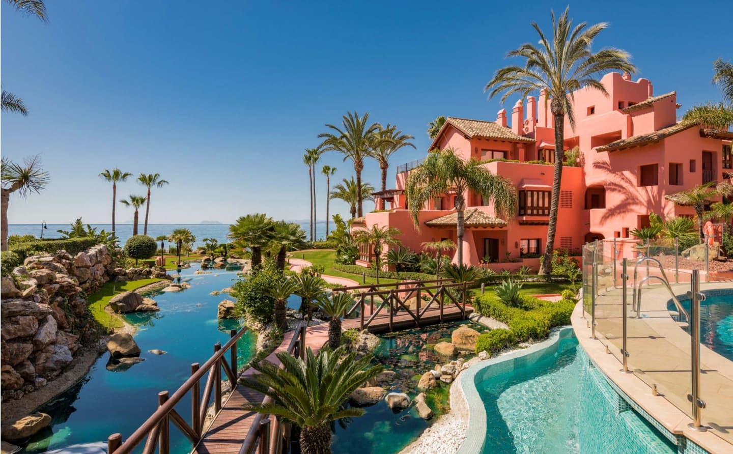 3-bedroom apartment in Cabo Bermejo