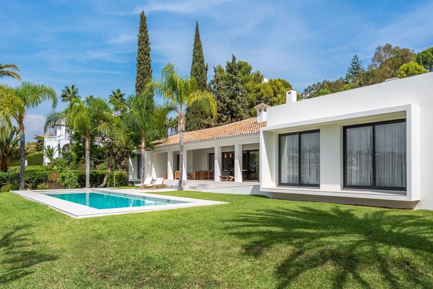 7-bedroom villa in Estepona