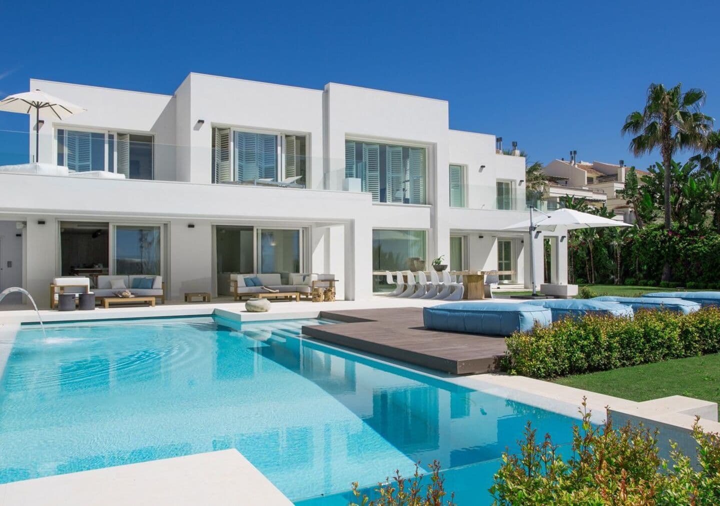 7-bedroom villa in Rio Verde Playa