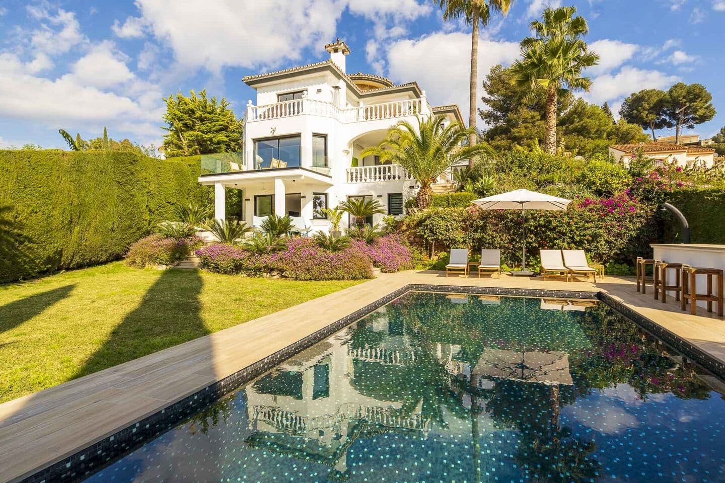 6-bedroom villa in Estepona