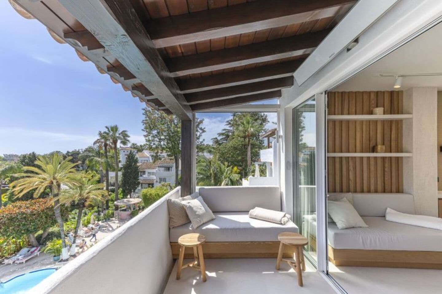 2-bedroom penthouse in Hotel Puente Romano