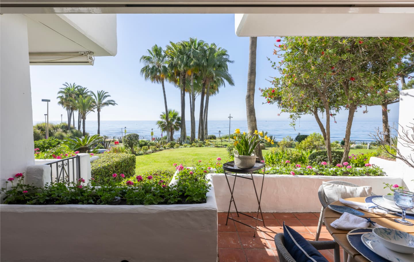 2-bedroom apartment in Marina Puente Romano photo 1