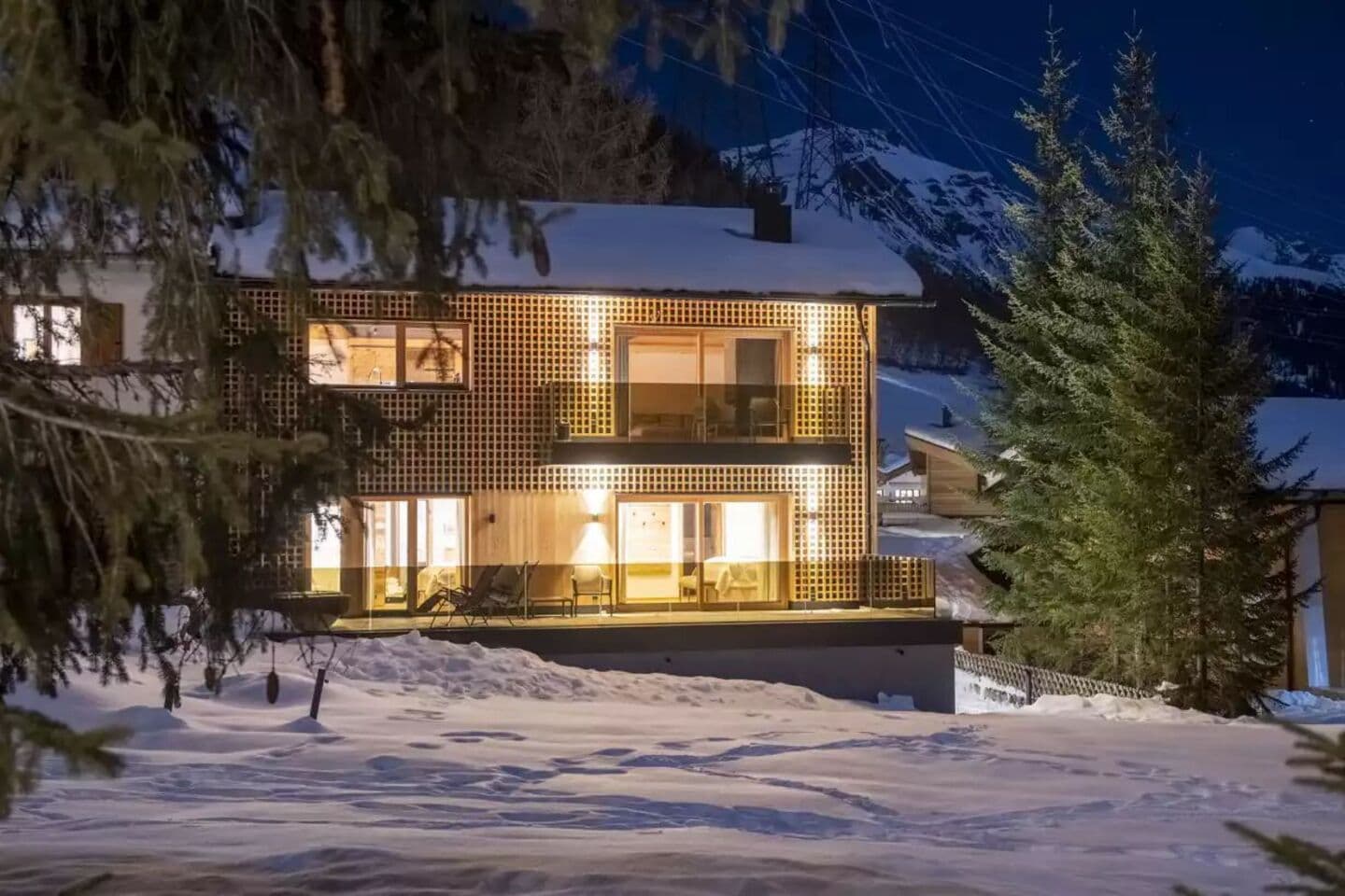 6-bedroom chalet in Sankt Anton
